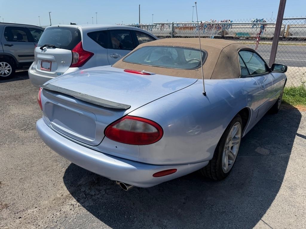 Jaguar XK8 Convertible 2000