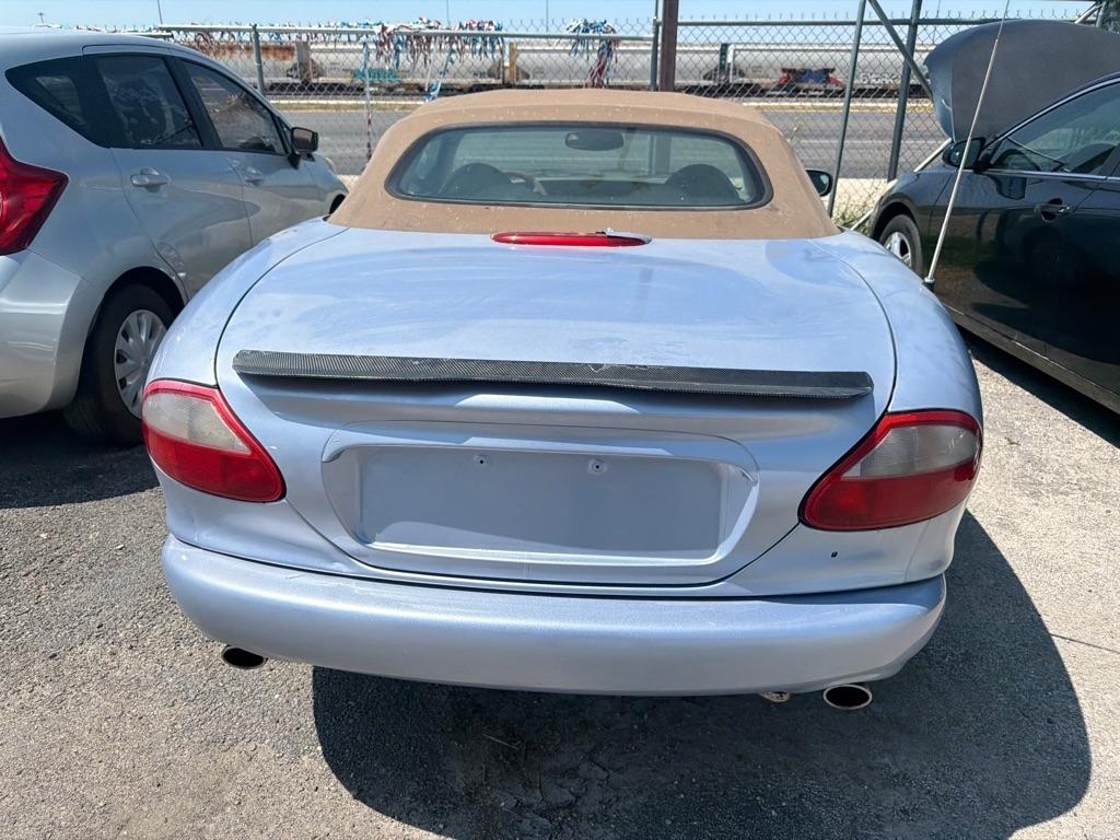 Jaguar XK8 Convertible 2000