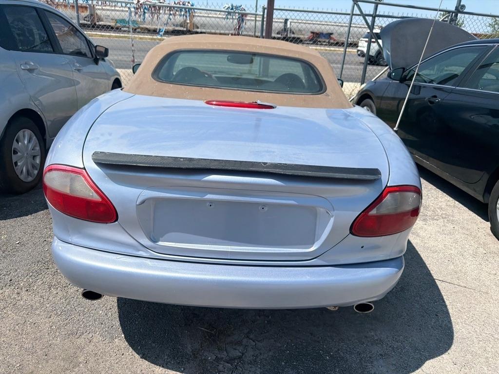 Jaguar XK8 Convertible 2000