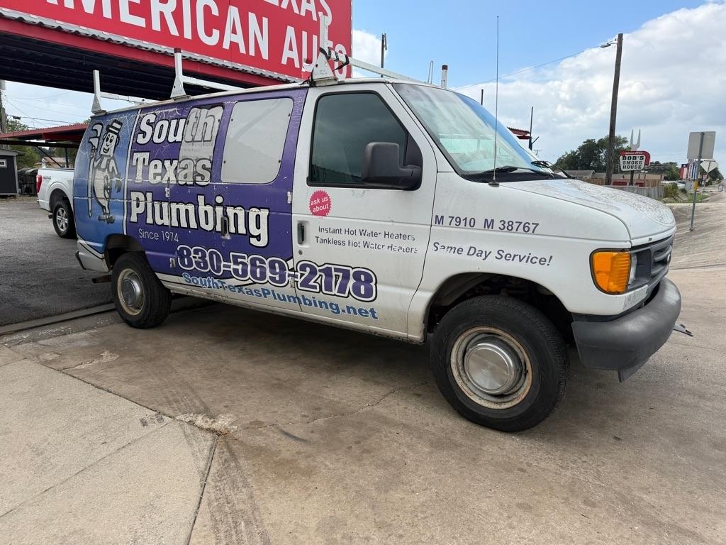 2005 Ford Econoline E-250