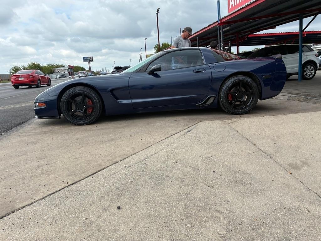 Chevrolet Corvette Coupe 2004