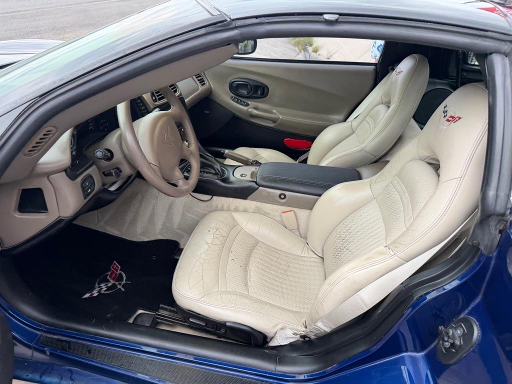 Chevrolet Corvette Coupe 2004