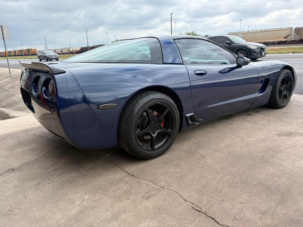 Chevrolet Corvette photo 6