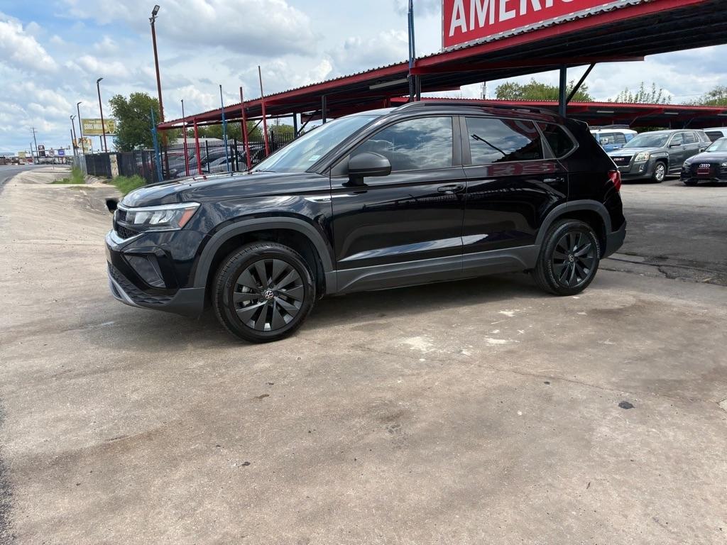 Volkswagen Taos S 2022