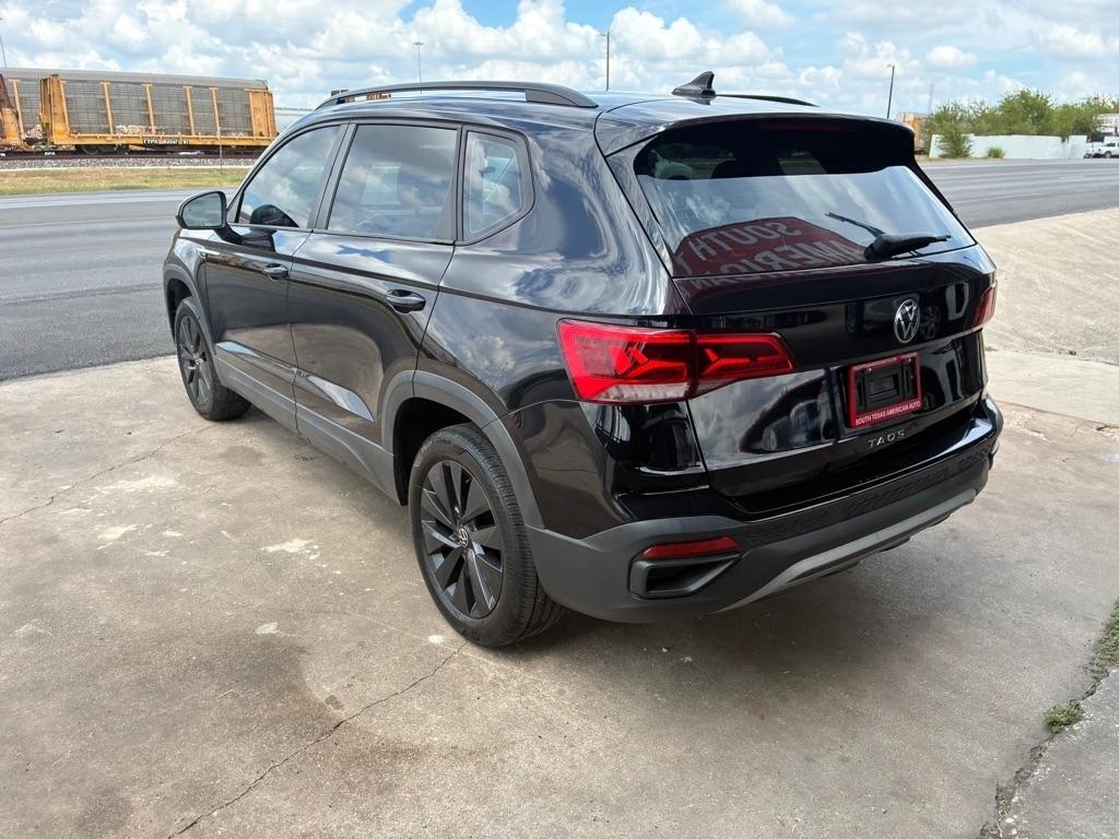 Volkswagen Taos S 2022