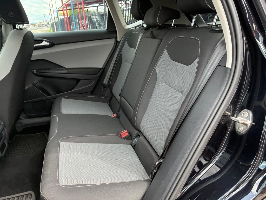 Volkswagen Taos S 2022