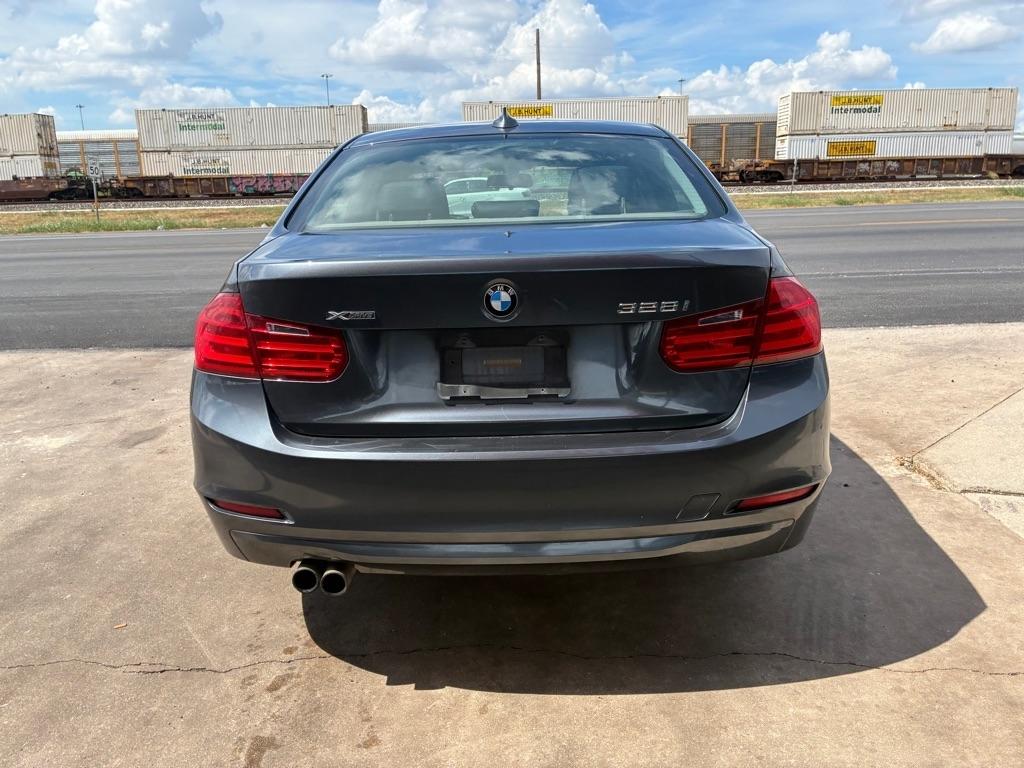 BMW 3-Series 328i xDrive Sedan 2014