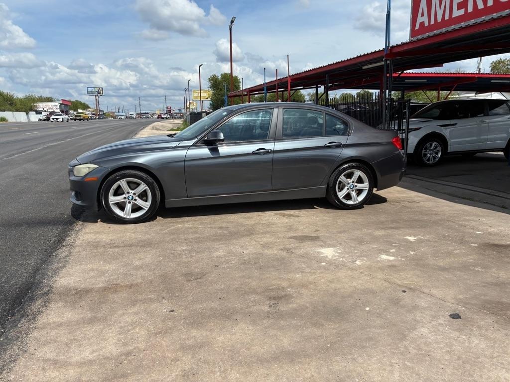 BMW 3-Series 328i xDrive Sedan 2014