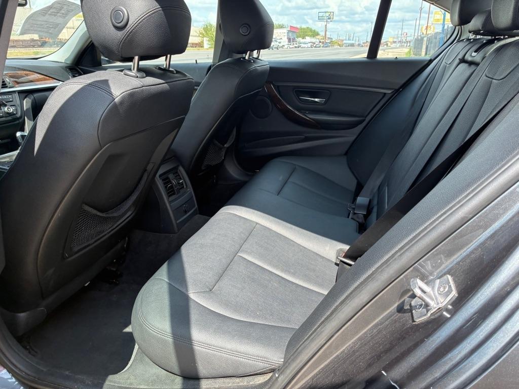BMW 3-Series 328i xDrive Sedan 2014