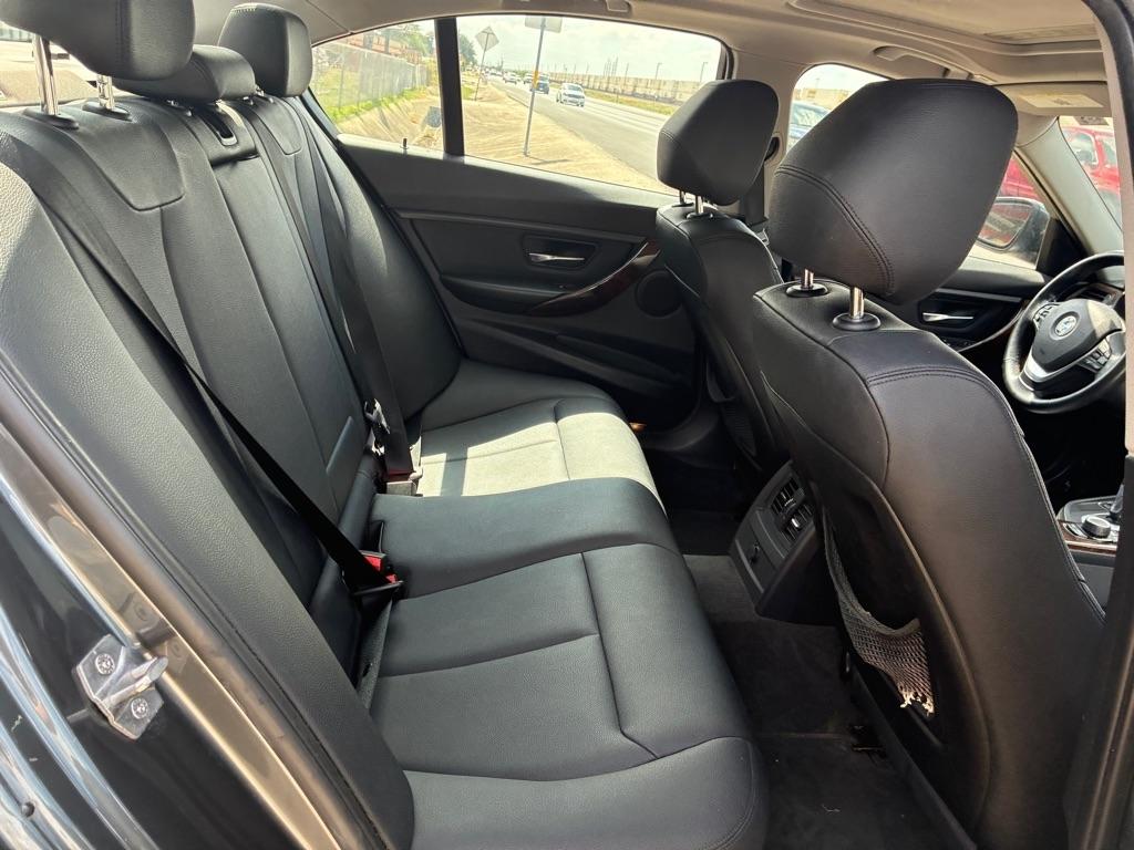 BMW 3-Series 328i xDrive Sedan 2014