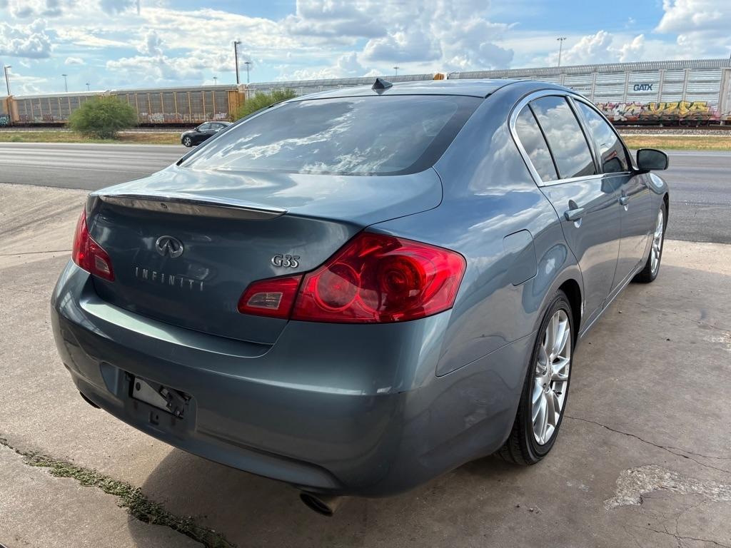 Infiniti G35 Base 2007