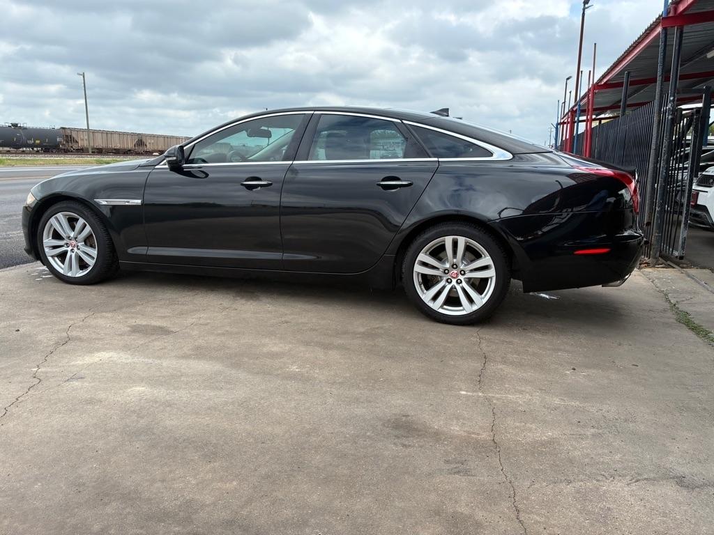 Jaguar XJ-Series XJ AWD 2014