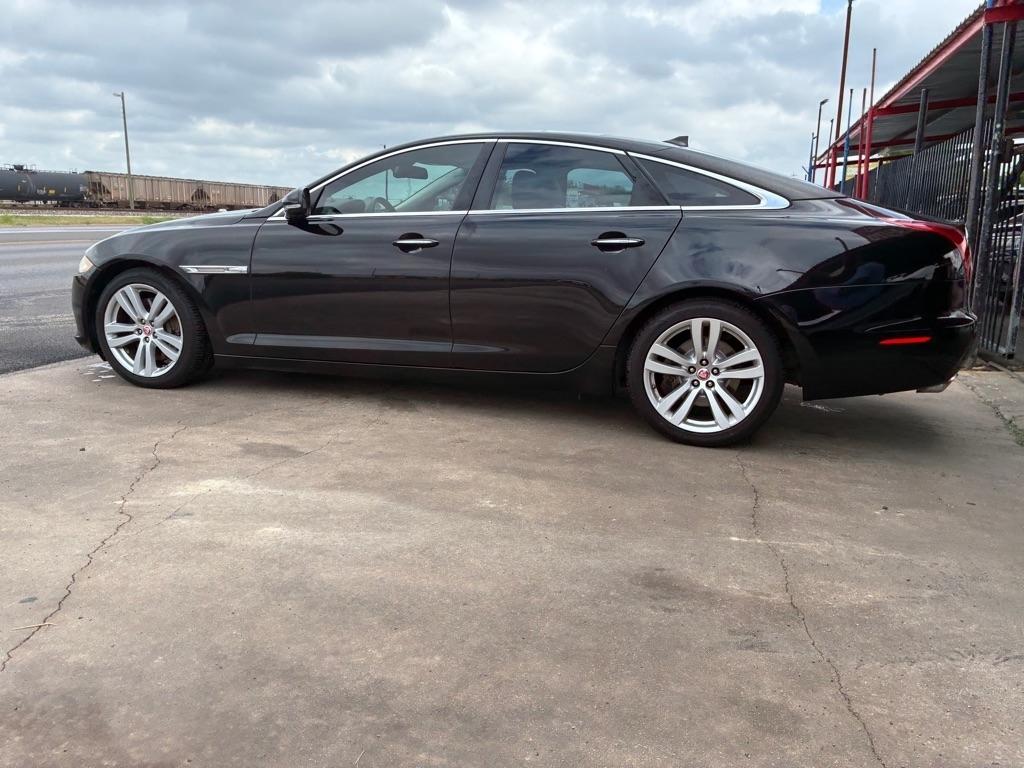 Jaguar XJ-Series XJ AWD 2014