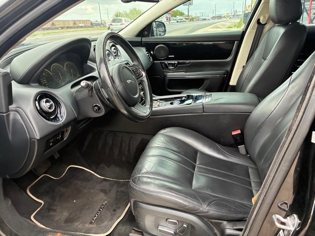 Jaguar XJ-Series XJ AWD 2014