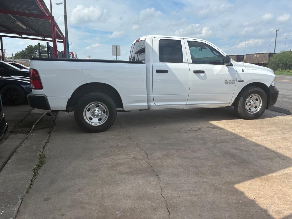 RAM 1500 Tradesman Quad Cab 2WD 2017