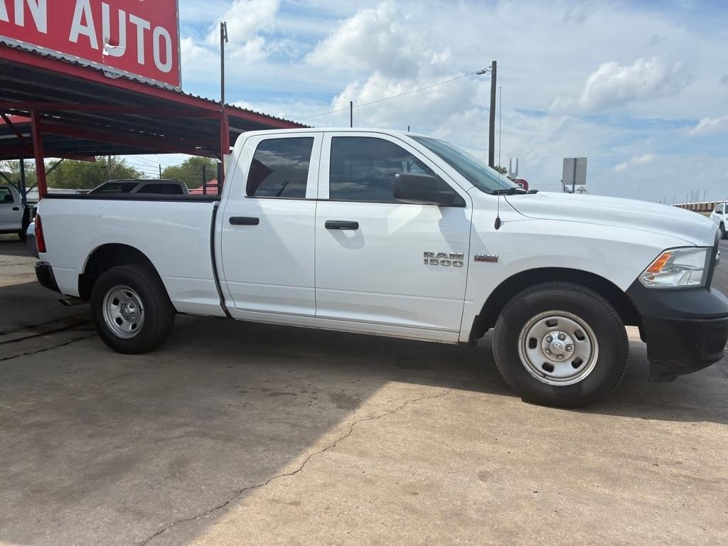 RAM 1500 Tradesman Quad Cab 2WD 2017