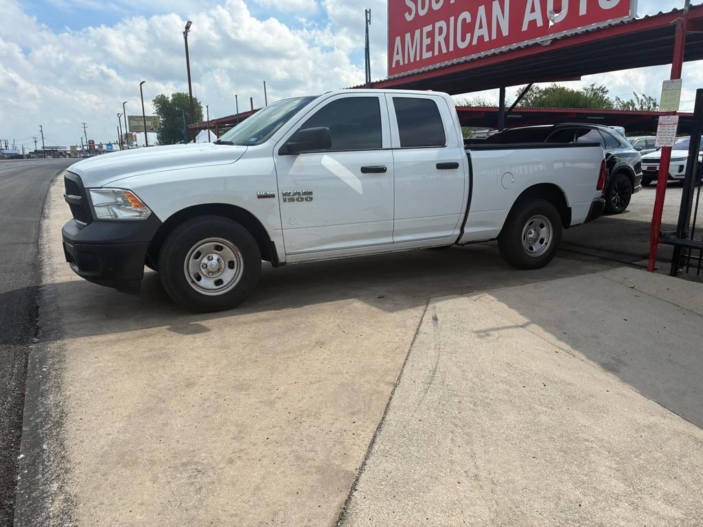 RAM 1500 Tradesman Quad Cab 2WD 2017