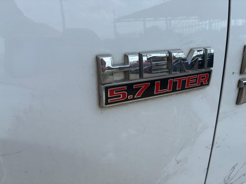 RAM 1500 Tradesman Quad Cab 2WD 2017
