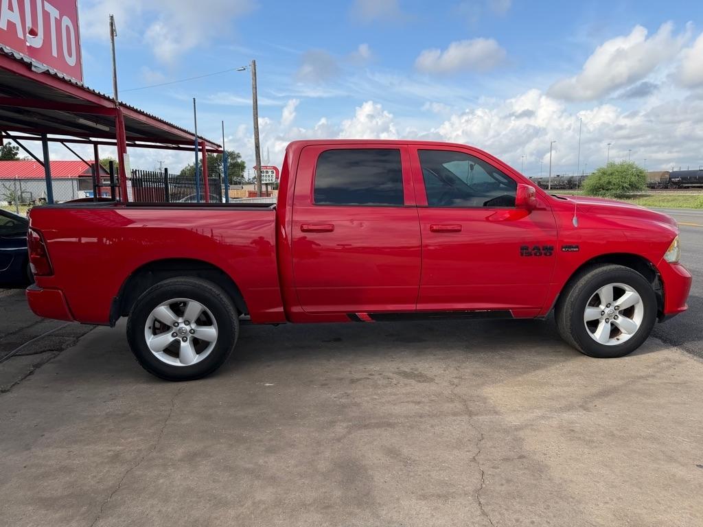 RAM 1500 Tradesman/Express Crew Cab SWB 2WD 2014