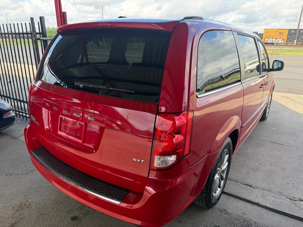 Dodge Grand Caravan photo 5