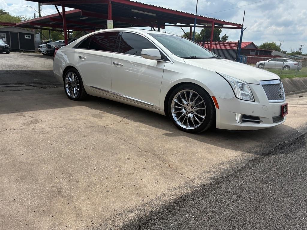 Cadillac XTS photo 4