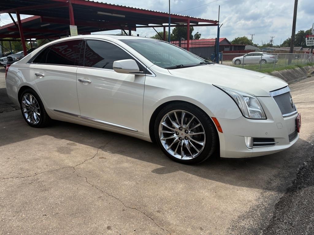 Cadillac XTS photo 6