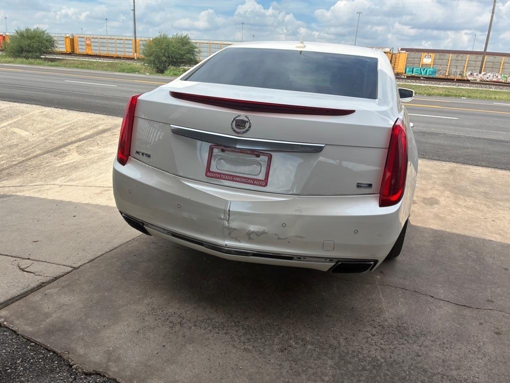 Cadillac XTS photo 8