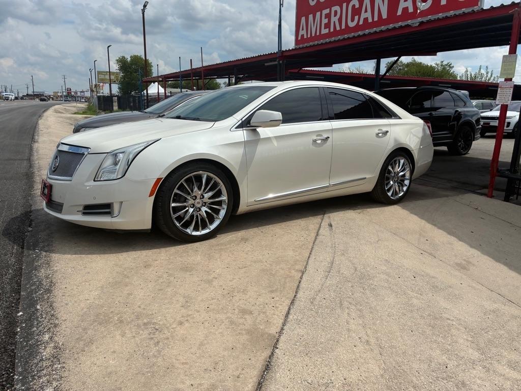 Cadillac XTS photo 14