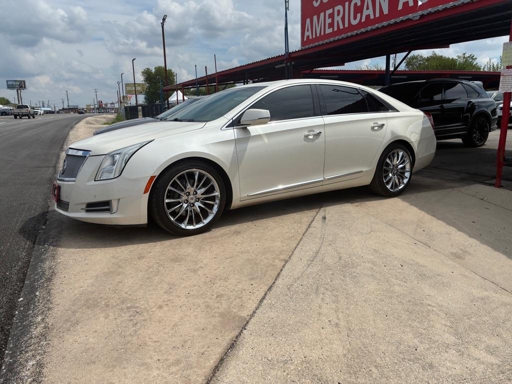 Cadillac XTS photo 17
