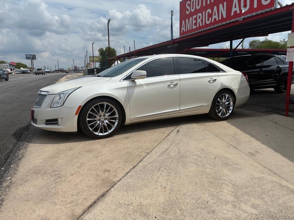 Cadillac XTS photo 18