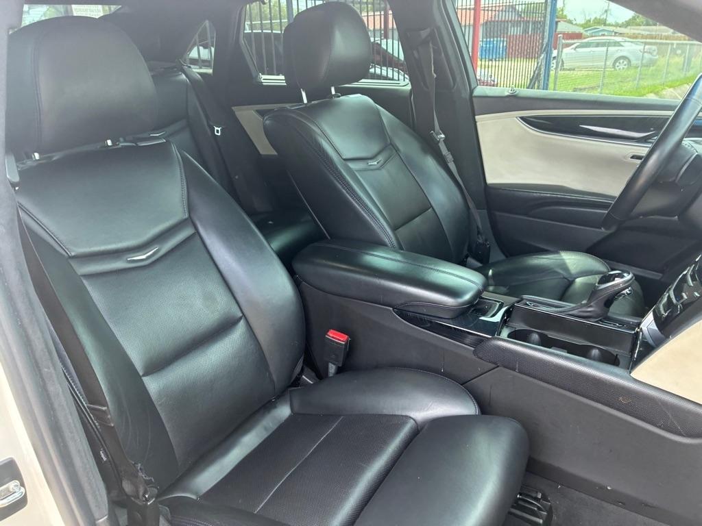 Cadillac XTS photo 21