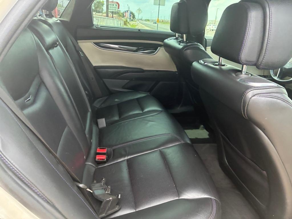 Cadillac XTS photo 24