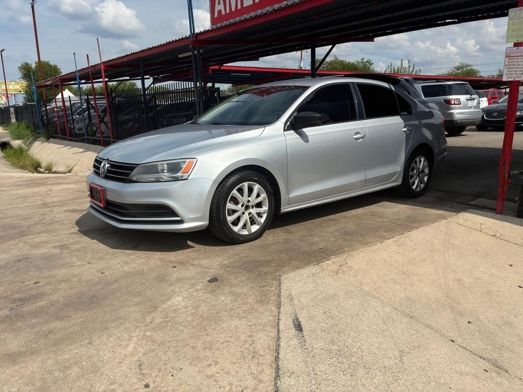 Volkswagen Jetta SE 6A 2015