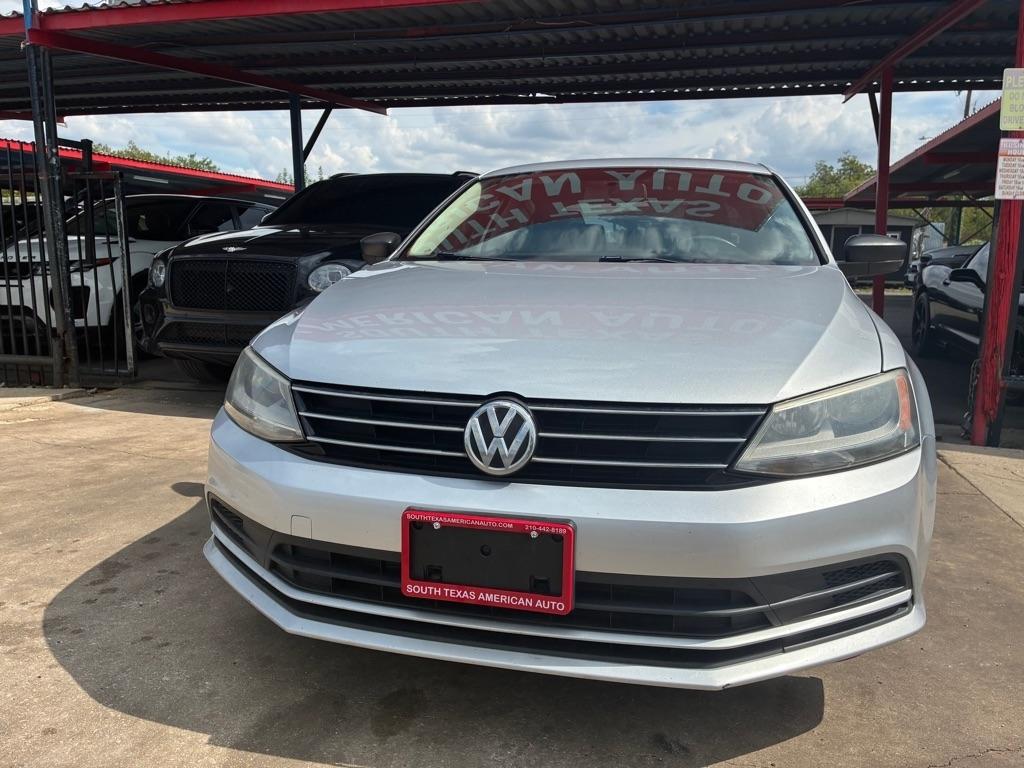 Volkswagen Jetta SE 6A 2015