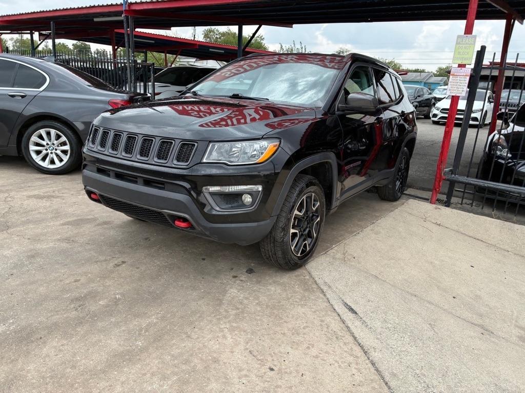 Jeep Cherokee Latitude Plus FWD 2020