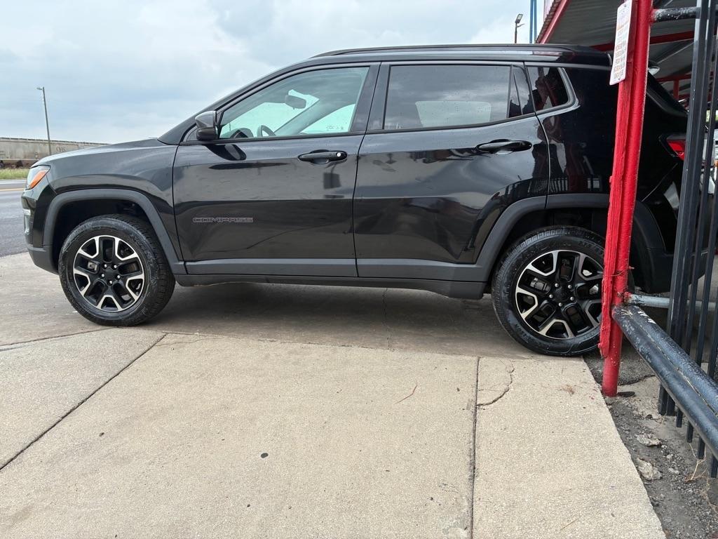 Jeep Cherokee Latitude Plus FWD 2020