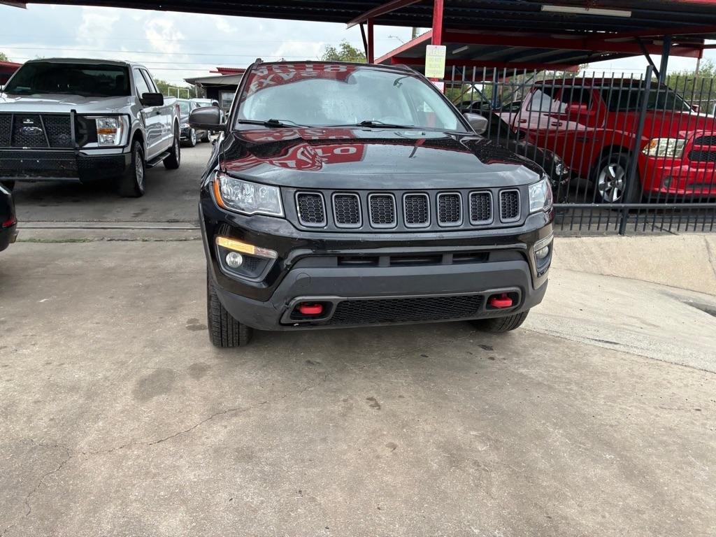 Jeep Cherokee Latitude Plus FWD 2020