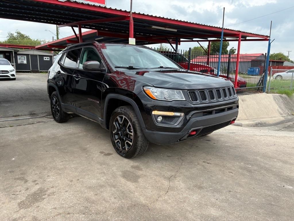 Jeep Cherokee Latitude Plus FWD 2020