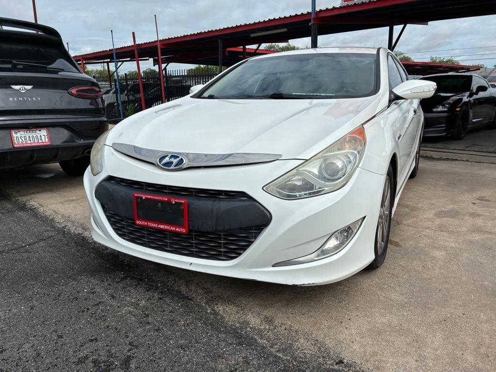 Hyundai Sonata Hybrid Sedan 2013