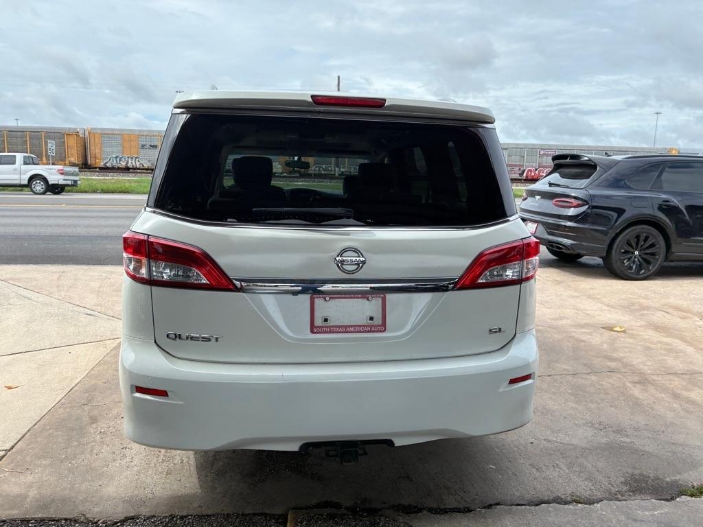 Nissan Quest photo 23