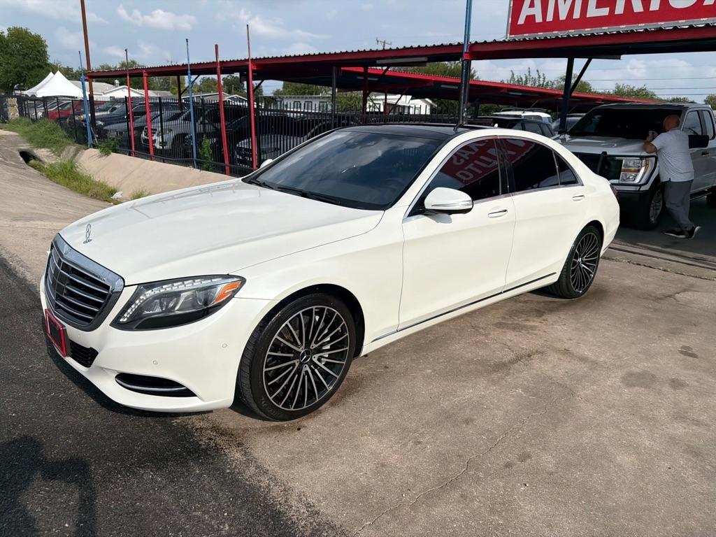 Mercedes-Benz S-Class S550 2015