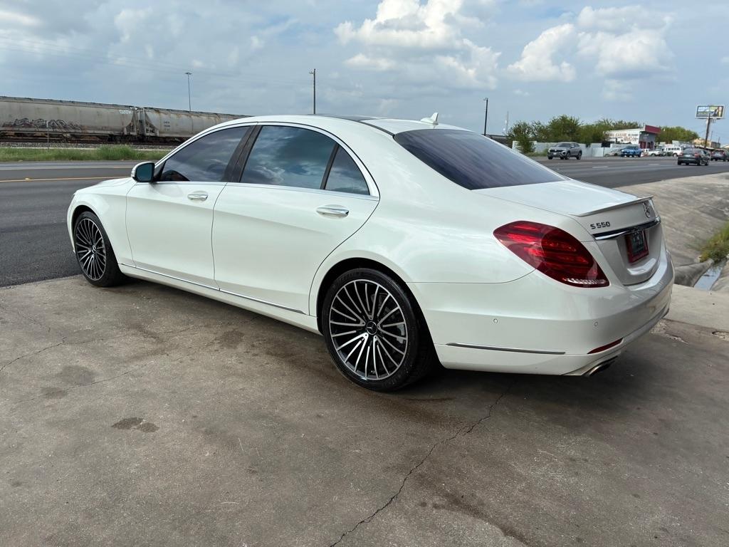 Mercedes-Benz S-Class S550 2015