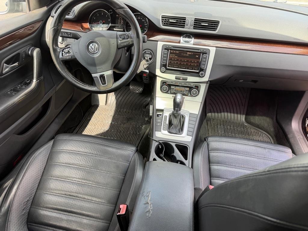 Volkswagen CC Lux PZEV 2012