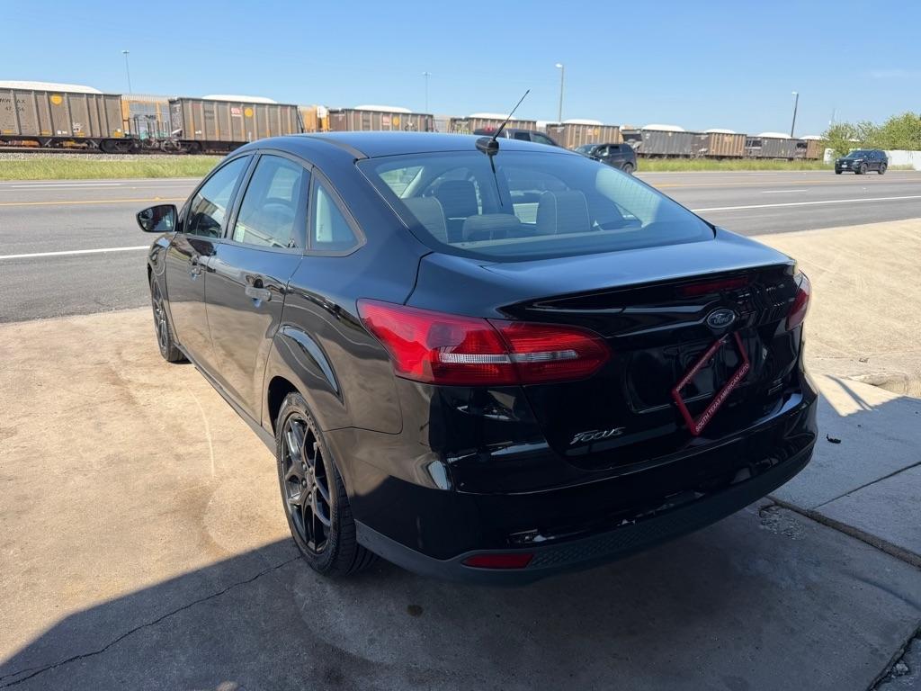 Ford Focus S Sedan 2018