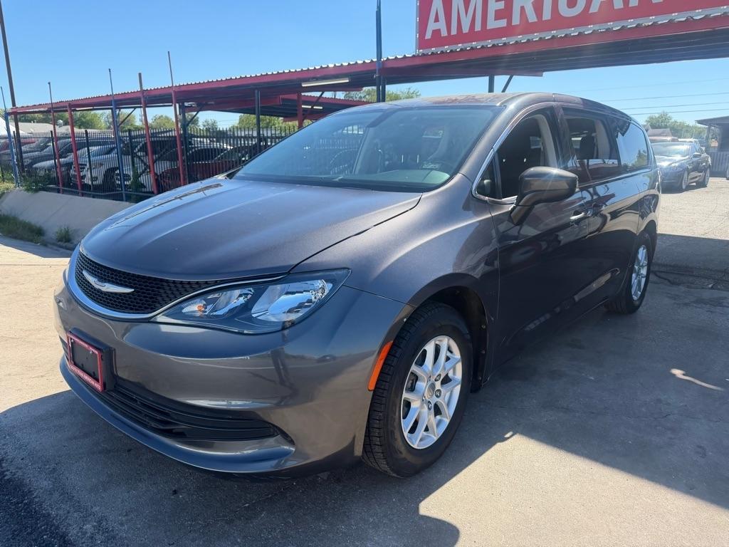 Chrysler Pacifica Touring 2018