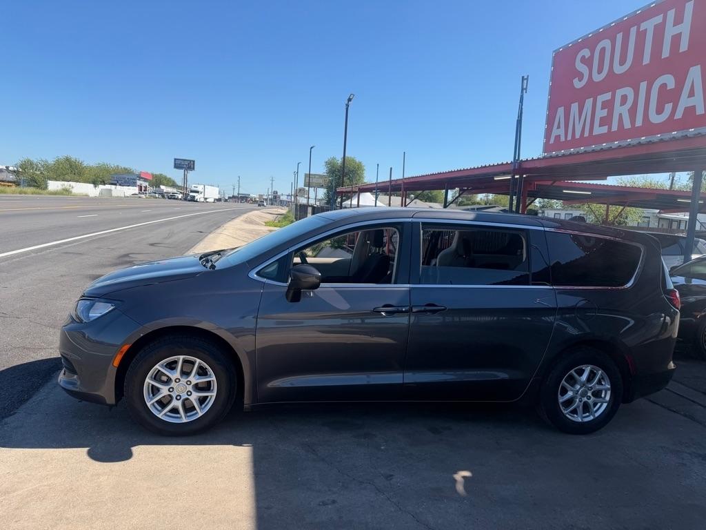 Chrysler Pacifica Touring 2018