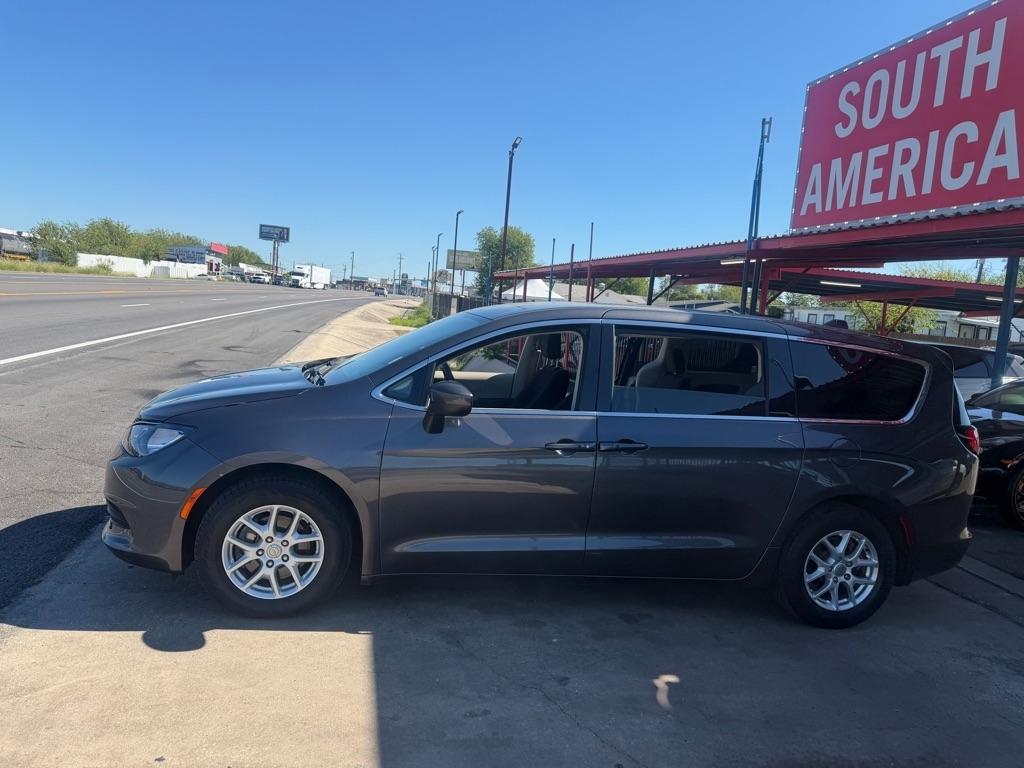 Chrysler Pacifica Touring 2018