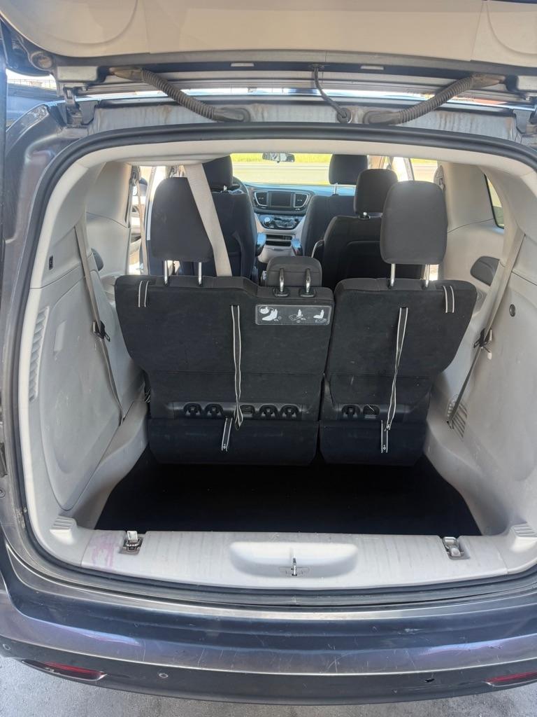 Chrysler Pacifica Touring 2018