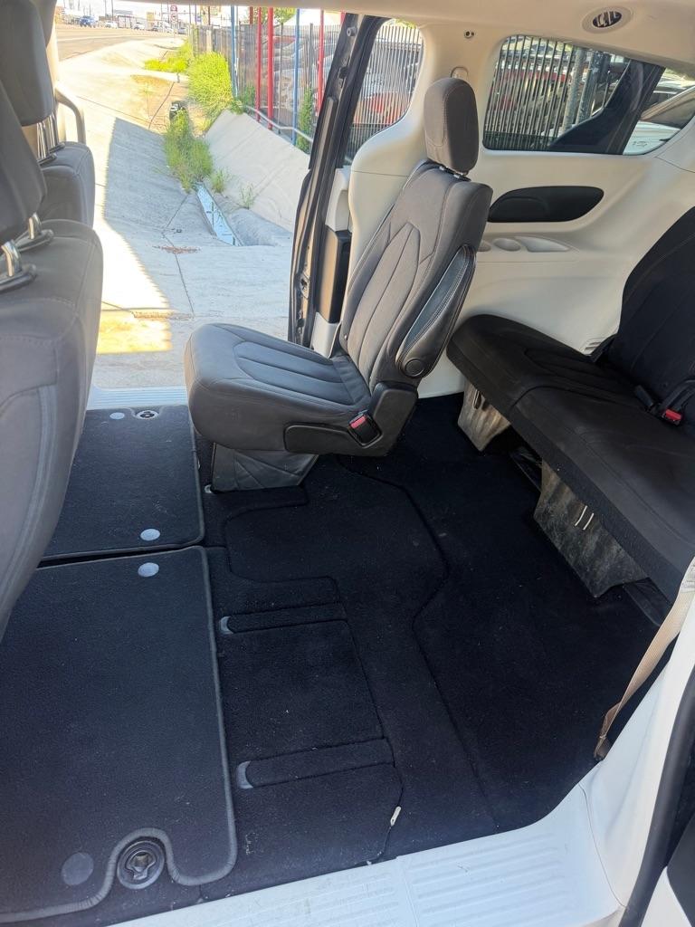 Chrysler Pacifica Touring 2018