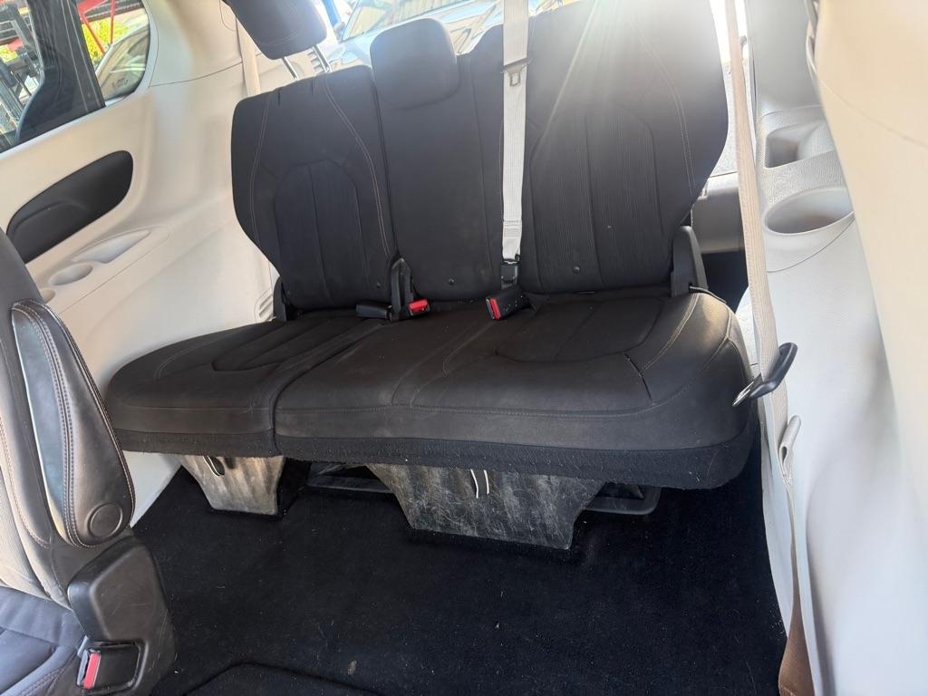 Chrysler Pacifica Touring 2018
